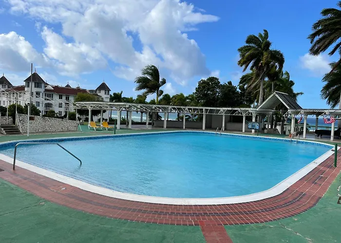 Marriott Seacastles B30 Rooftop Penthouse Apartamento Montego Bay